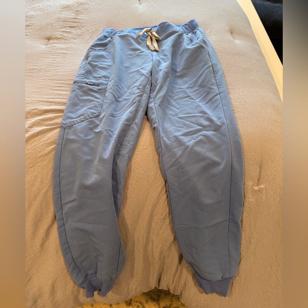 Women’s Figs Scrub Bottoms